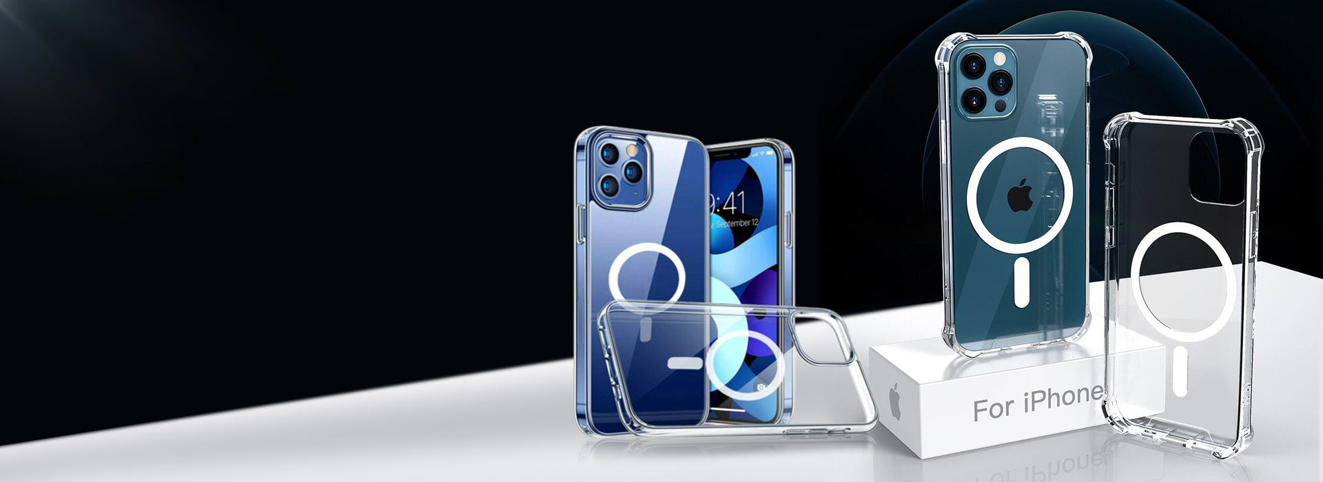 Clear Case with <br> MagSafe